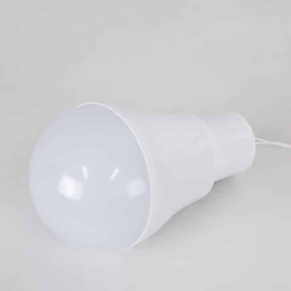 GloboStar® SOLAR-BULB 71502 Αυτόνομη Ηλιακή Κρεμαστή Λάμπα LED A60 Γλόμπος 3W 250lm 260° με Φωτοβολταικό Panel 5V 4W & Επαναφορτιζόμενη Μπαταρία Li-ion 3.2V 600mAh - IP54 - Ψυχρό Λευκό 6000K - Φ6 x Υ10cm - 2 Years Warranty | 9,52 €