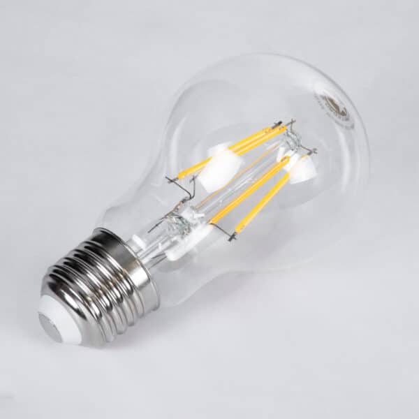 GloboStar® 99006 Λάμπα LED Long Filament E27 A60 Γλόμπος 6W 600lm 360° AC 220-240V IP20 Φ6 x Υ10.5cm Θερμό Λευκό 2700K με Διάφανο Γυαλί - Dimmable - 3 Χρόνια Εγγύηση | 5,24 €