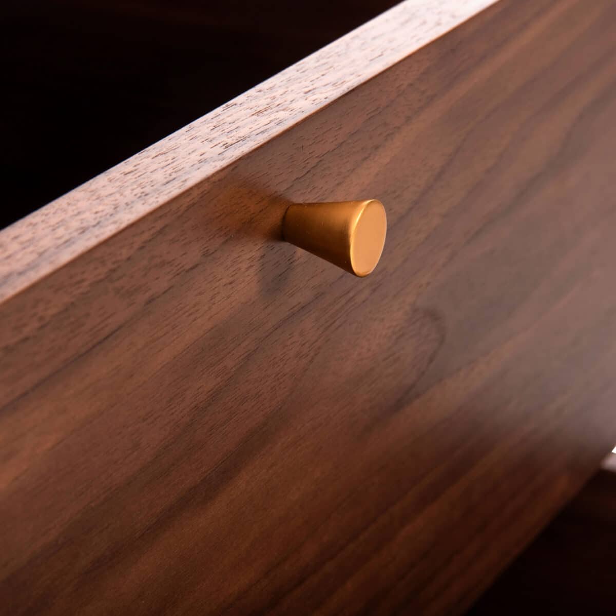 ΕΠΙΠΛΟ ΤΗΛΕΟΡΑΣΗΣ MEEN HM9736 MDF ΜΕ ΚΑΠΛΑΜΑ ΚΑΡΥΔΙΑΣ-ΧΡΥΣΑ ΠΟΔΙΑ 160x40x52Υεκ. - Image 6