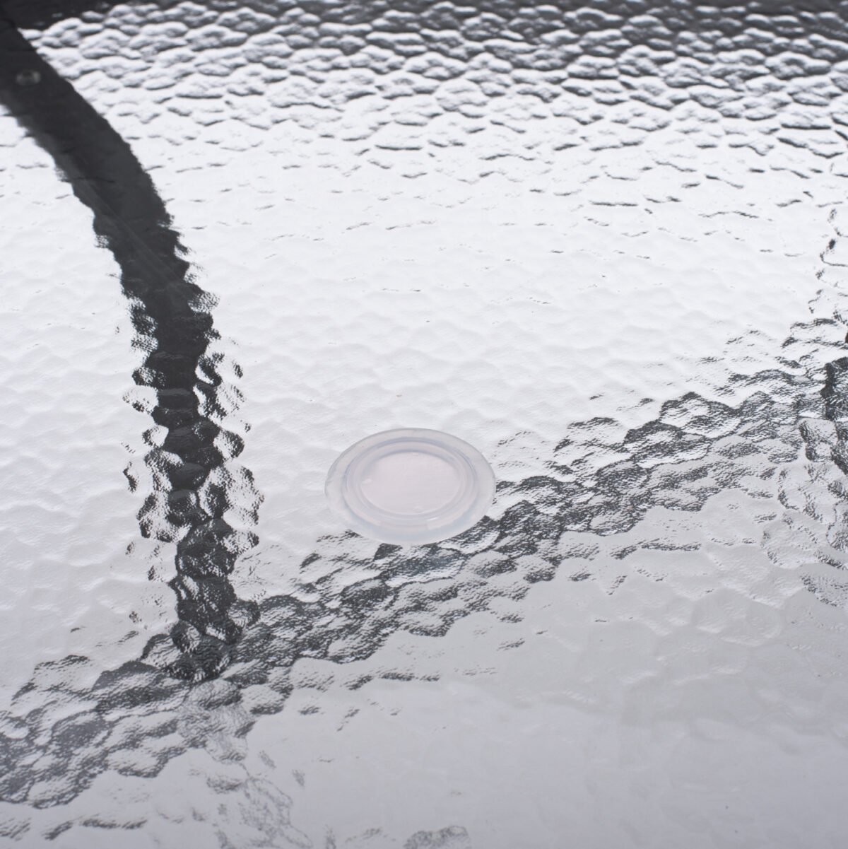 ΤΡΑΠΕΖΙ BRUNO 150X90Χ75Υεκ. ΜΕΤΑΛΛΙΚΟ ΟΡΘΟΓΩΝΙΟ ΓΚΡΙ ΜΕ ΤΡΥΠΑ ΟΜΠΡΕΛΑΣ Φ38  HM5145.11 - Image 5