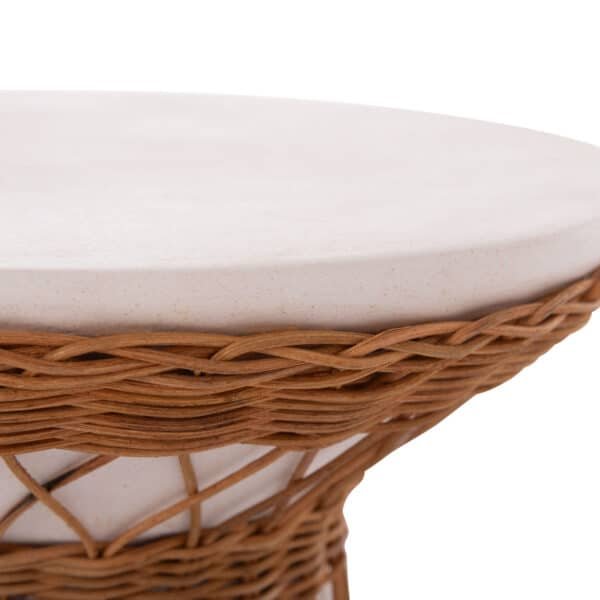 ΒΟΗΘΗΤΙΚΟ ΤΡΑΠΕΖΙ ΣΤΡΟΓΓΥΛΟ DELIA HM18167.02 FIBER CEMENT ΛΕΥΚΟ & RATTAN Φ40x45Υεκ - Image 7