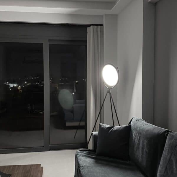 GB111 LED Minimal Μεταλλικό Φωτιστικό Δαπέδου