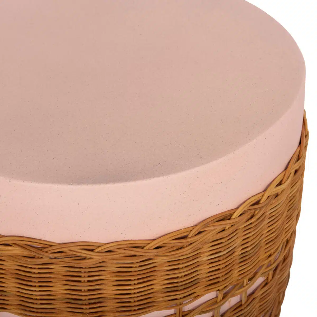 Vilhena Βοηθητικό Τραπέζι Fiber Cement Ροζ & Φυσικό Rattan Φ44.5x45cm - Image 7