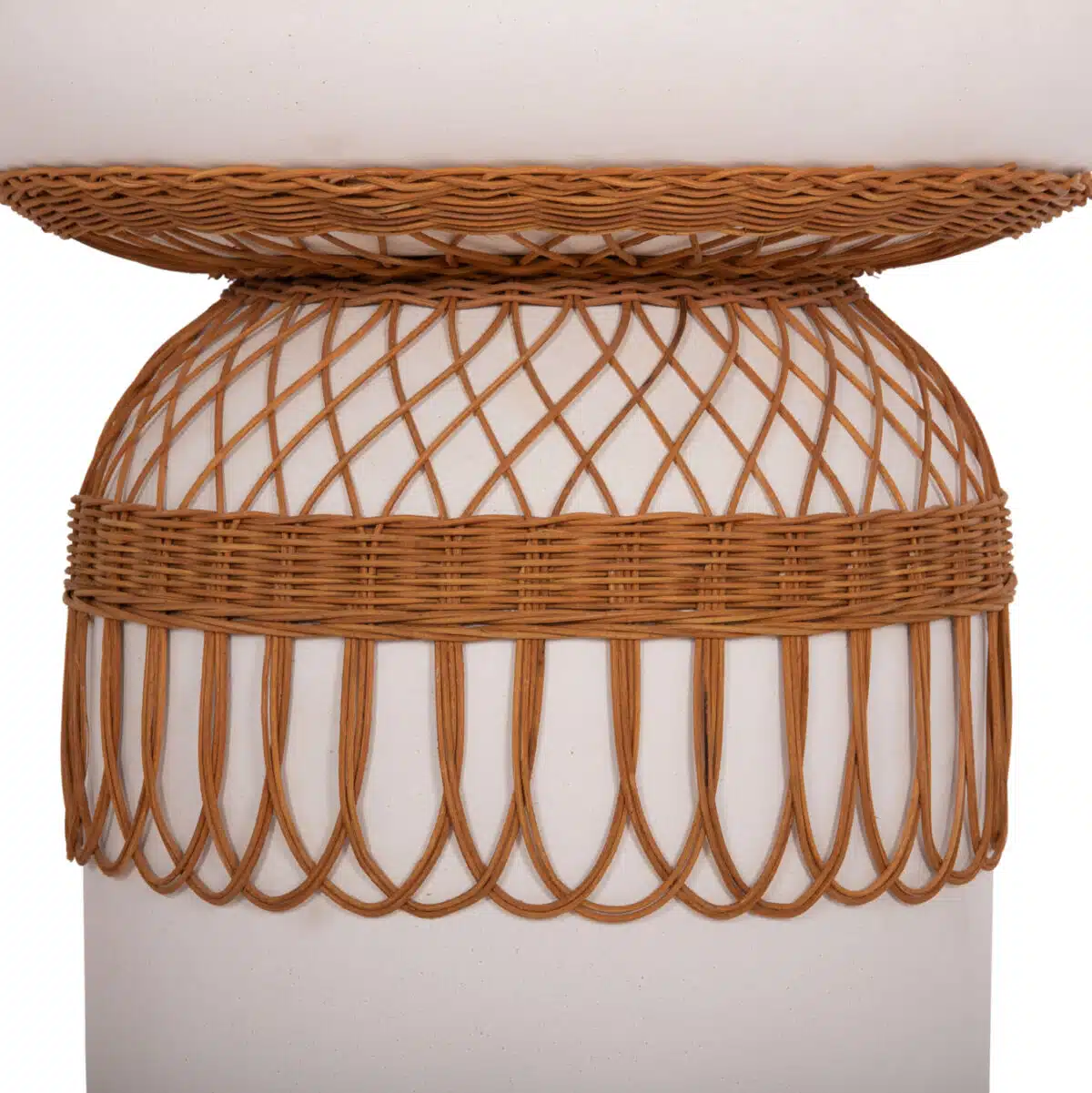 Prilep Βοηθητικό Τραπέζι Fiber Cement Λευκό & Φυσικό Rattan Φ60x76.5cm - Image 5